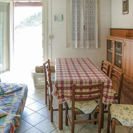 Pet Friendly Apartament Rosolina Mare